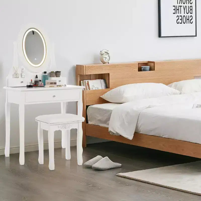 Mobile toeletta con specchio da trucco a LED, sgabello imbottito, 3 modalità di illuminazione e 3 cassetti: perfetto per la camera da letto.
