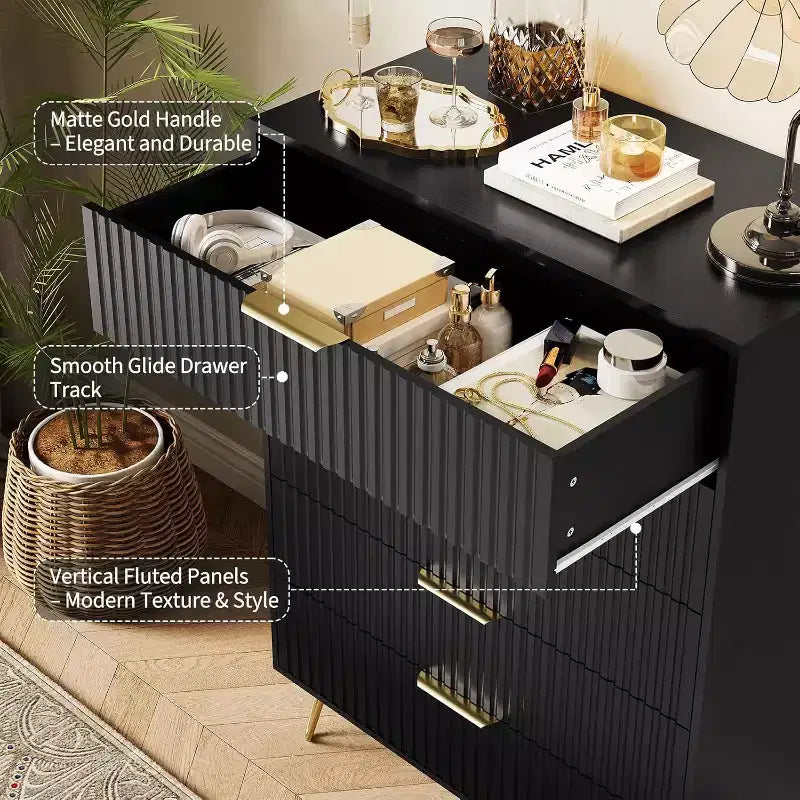 Cassettiera scanalata per camera da letto con 5 cassetti, cassettiera moderna in legno da 81 cm con maniglia in metallo, ampio mobile organizer per vestiti e supporto TV