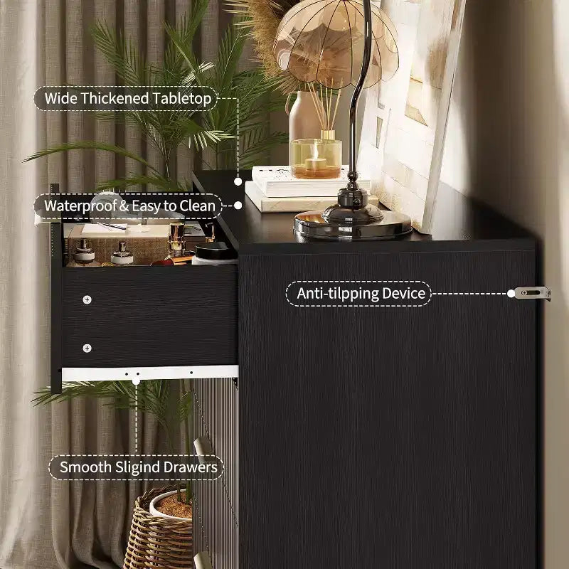 Cassettiera scanalata per camera da letto con 5 cassetti, cassettiera moderna in legno da 81 cm con maniglia in metallo, ampio mobile organizer per vestiti e supporto TV